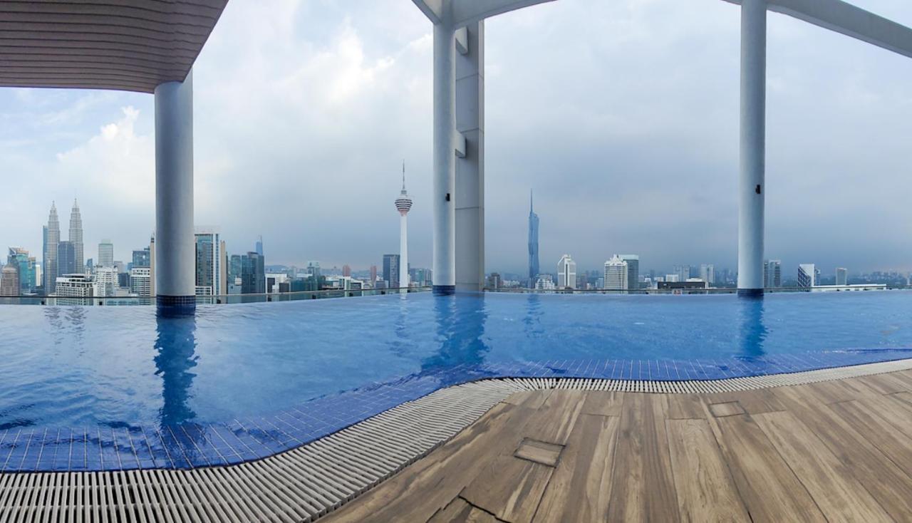 Cl 95b Modern Infinity Pool Klcc View Apartemen Kuala Lumpur