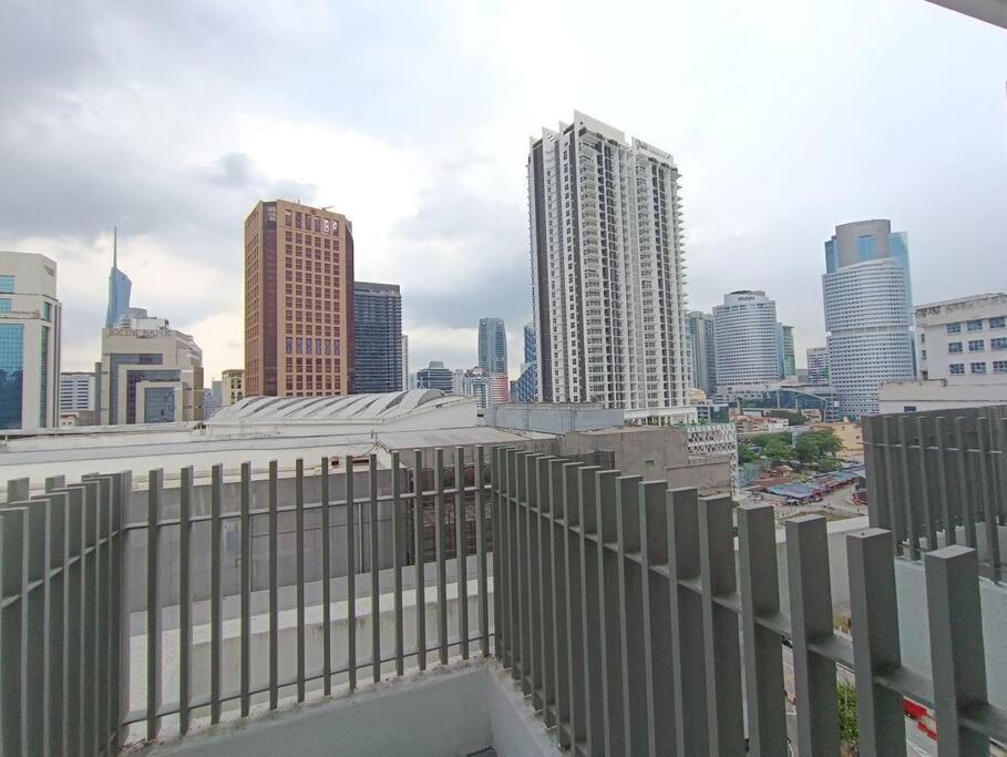 Apartment Cl 95b Modern Infinity Pool Klcc View *